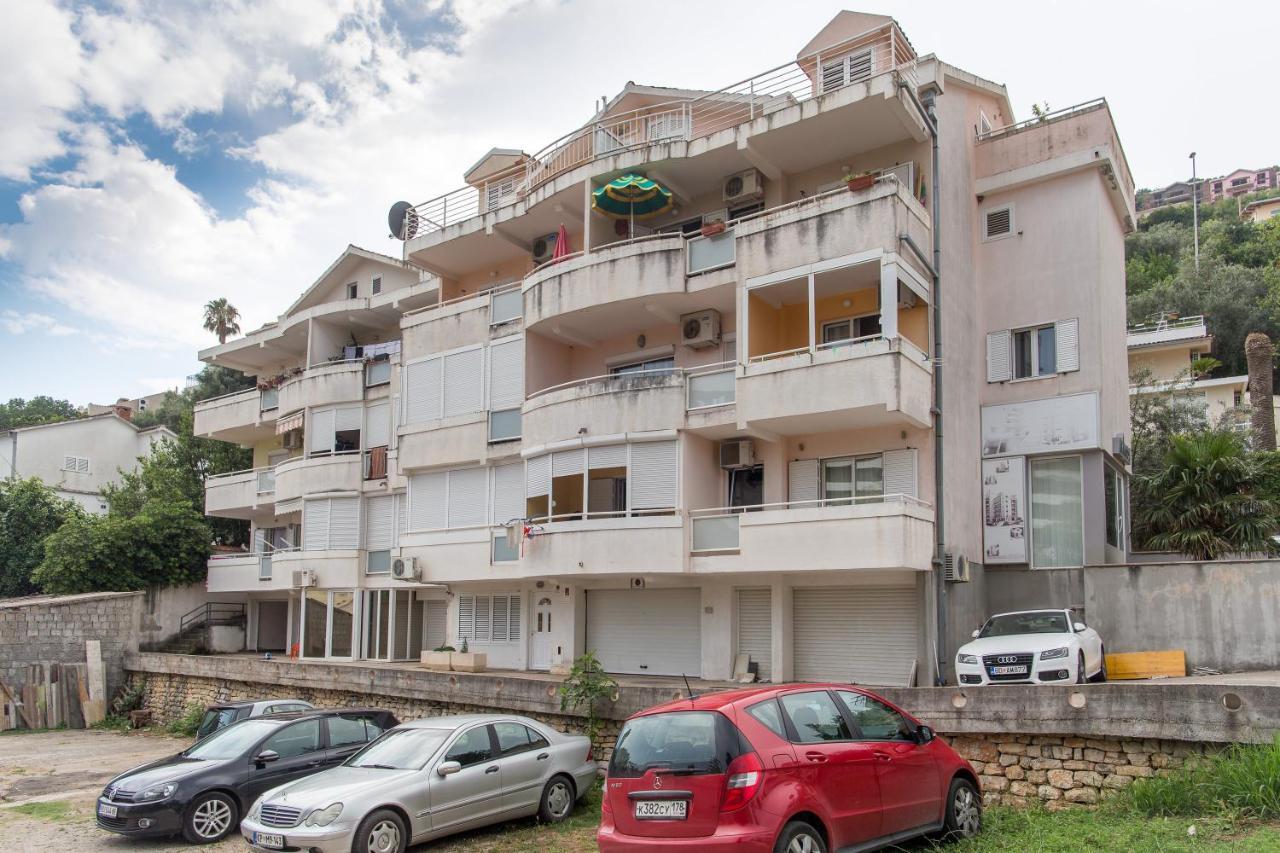 Gospostina Prima Apartment *